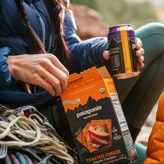 Organic Toasted Cheeze Crackers